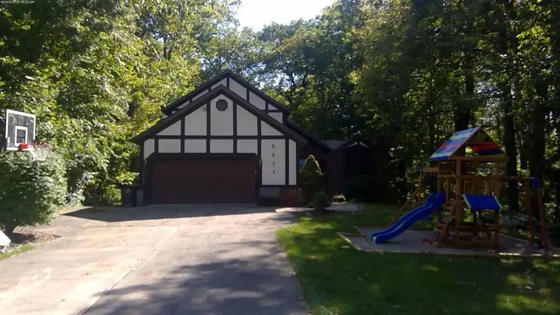 Property photo: 5211 TALL TIMBER TRL