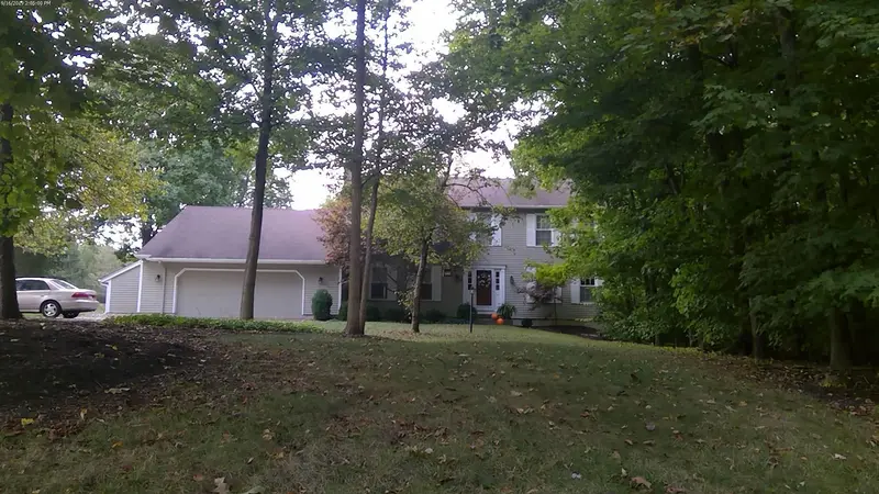 Property photo: 5212 SHERINGTON RD