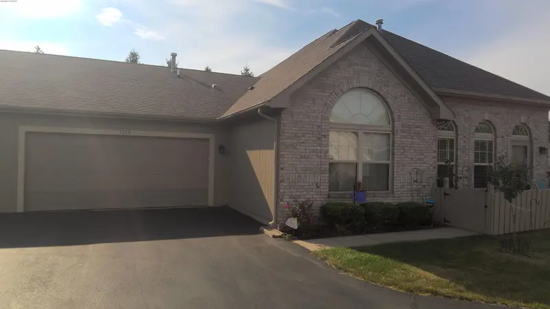 Property photo: 5218 COVENTRY LN