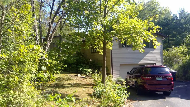 Property photo: 5219 WESTBREEZE TRL