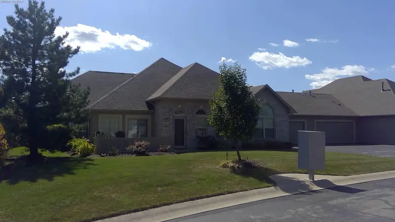 Property photo: 5240 COVENTRY LN