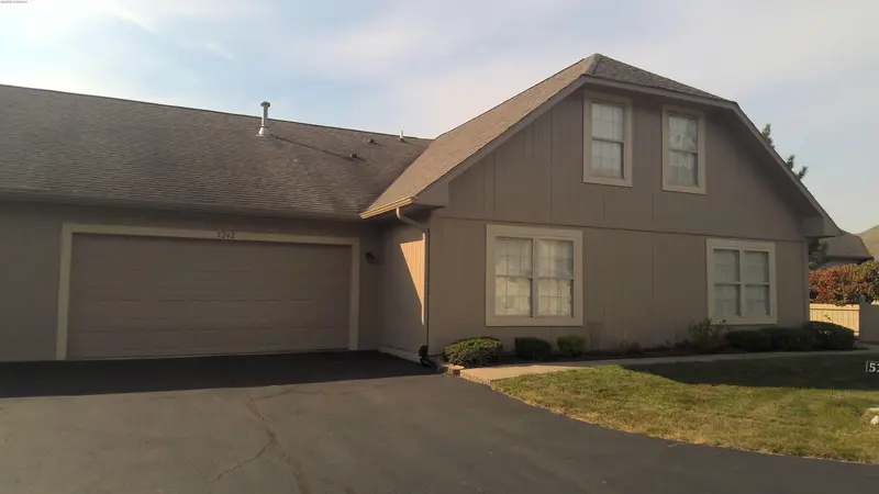 Property photo: 5242 COVENTRY LN