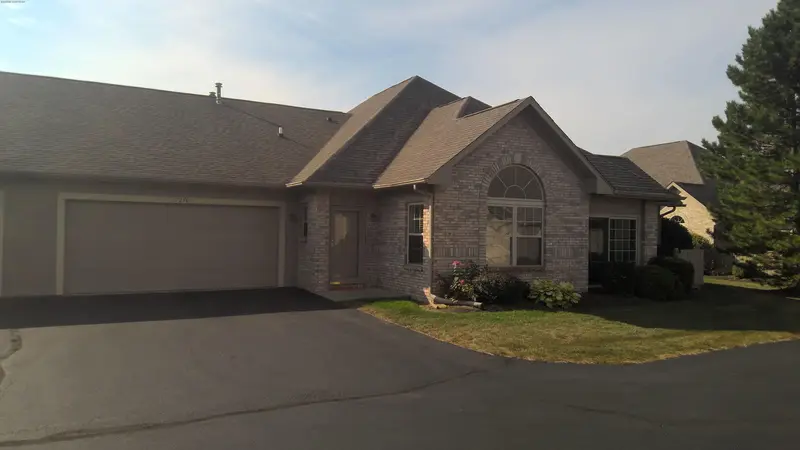 Property photo: 5250 COVENTRY LN