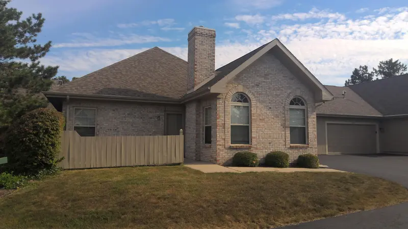 Property photo: 5260 COVENTRY LN