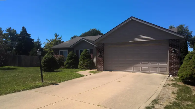 Property photo: 5510 COLUMBINE LN