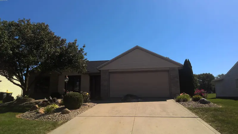 Property photo: 5513 SENNA DR