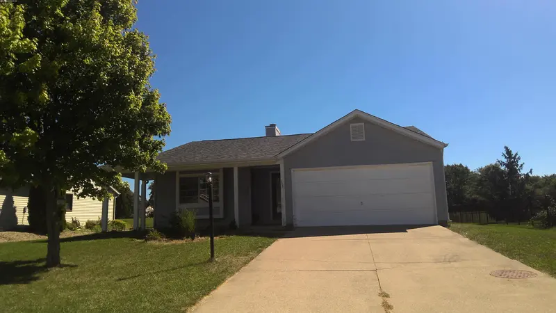 Property photo: 5519 SENNA DR