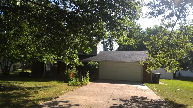 Property photo: 5521 WESTHILLS RD