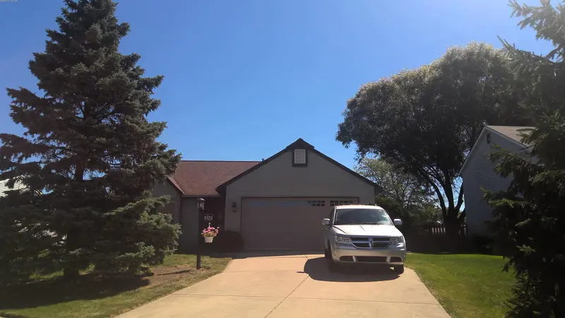 Property photo: 5525 SENNA DR