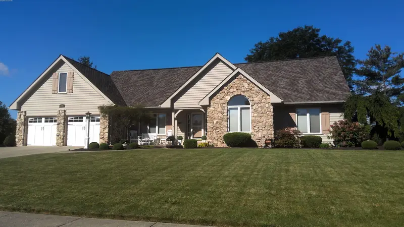 Property photo: 5526 HOPKINTON DR