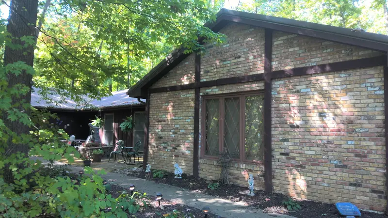 Property photo: 5612 BURNHAM WOODS LN