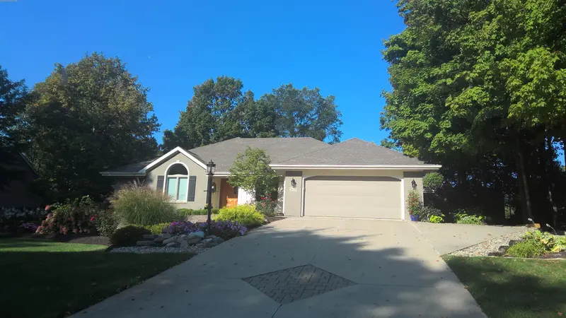 Property photo: 5630 MEXICO DR