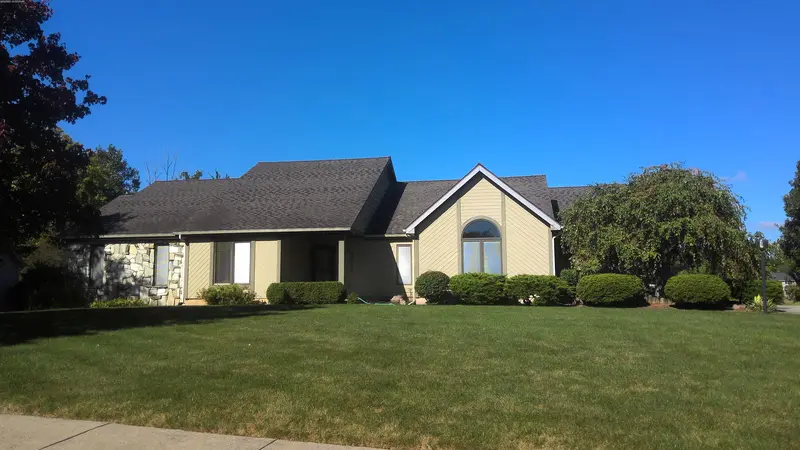 Property photo: 5714 HOPKINTON DR