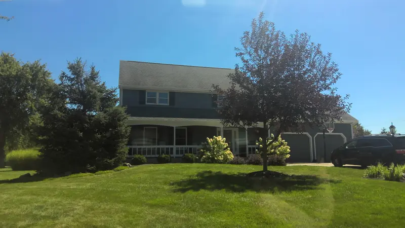 Property photo: 5719 SHERINGTON RD