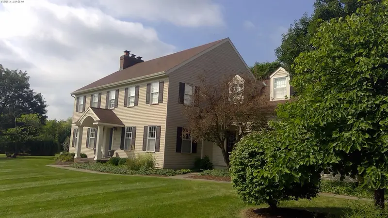 Property photo: 5720 BUCKFIELD CT