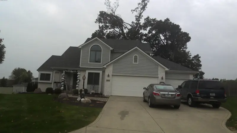 Property photo: 5806 CHASE CREEK CT