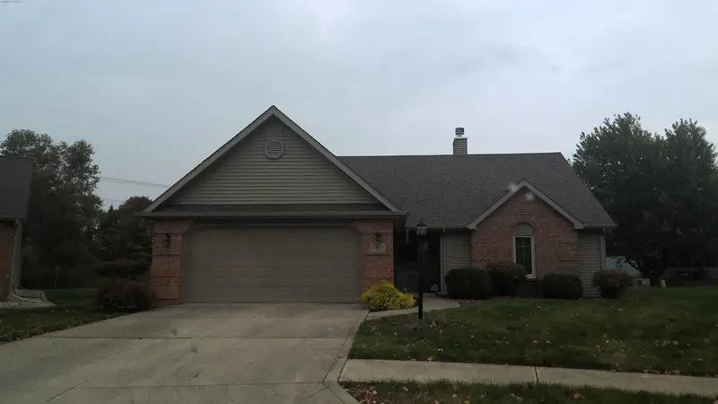 Property photo: 5811 BALFOUR CIR