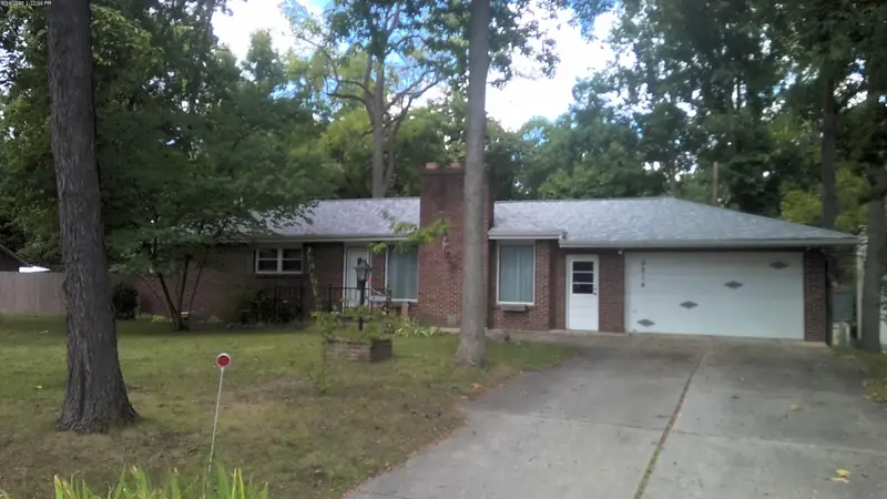 Property photo: 5814 ROSEDALE DR