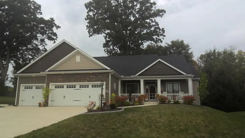 Property photo: 5815 CHASE CREEK CT