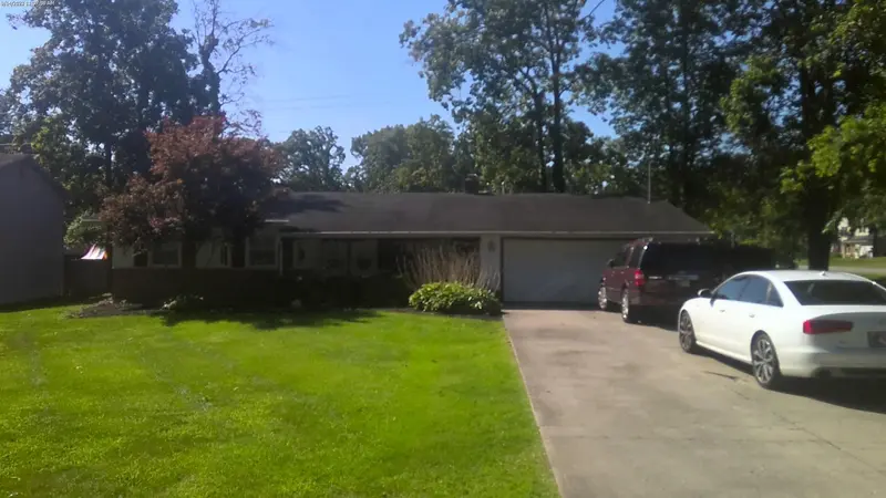 Property photo: 5837 ROSEDALE DR