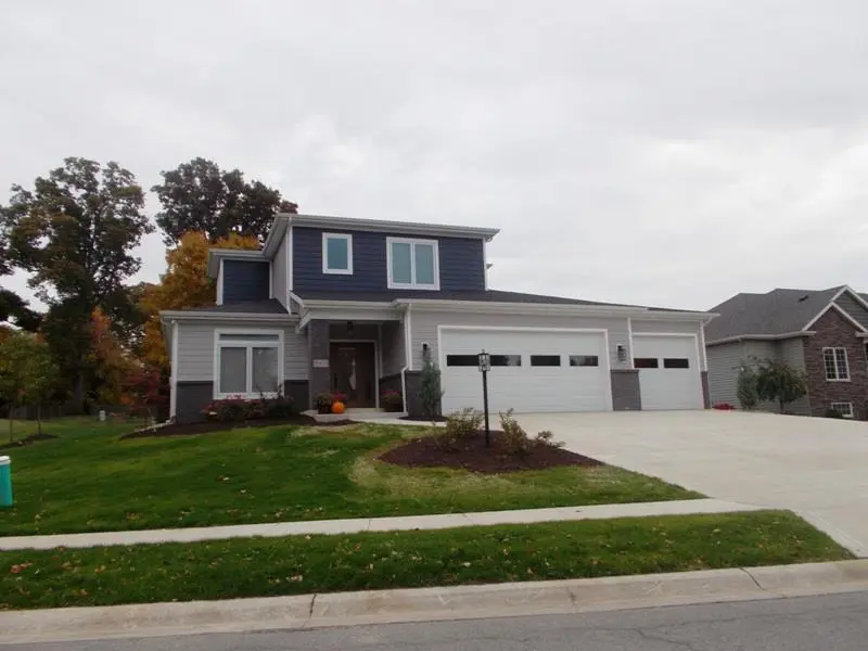 Property photo: 5907 MIDDLE GROVE RD