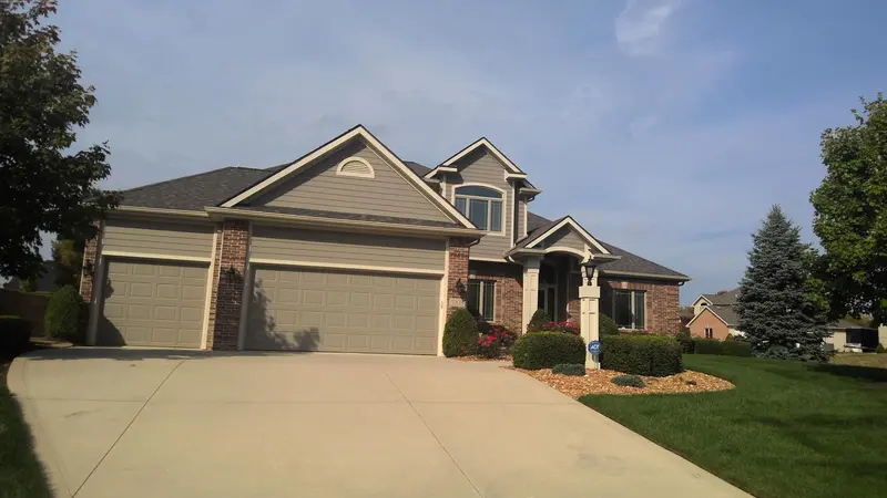 Property photo: 5908 BRIGHTLEAF CT