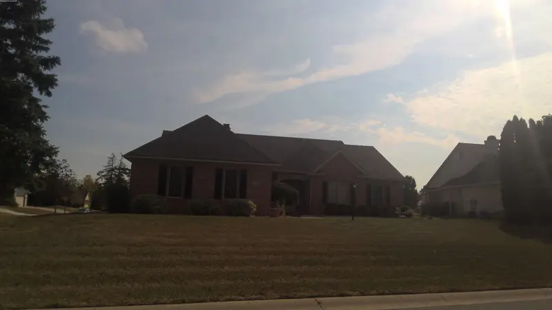 Property photo: 5915 BEAVER CREEK CT