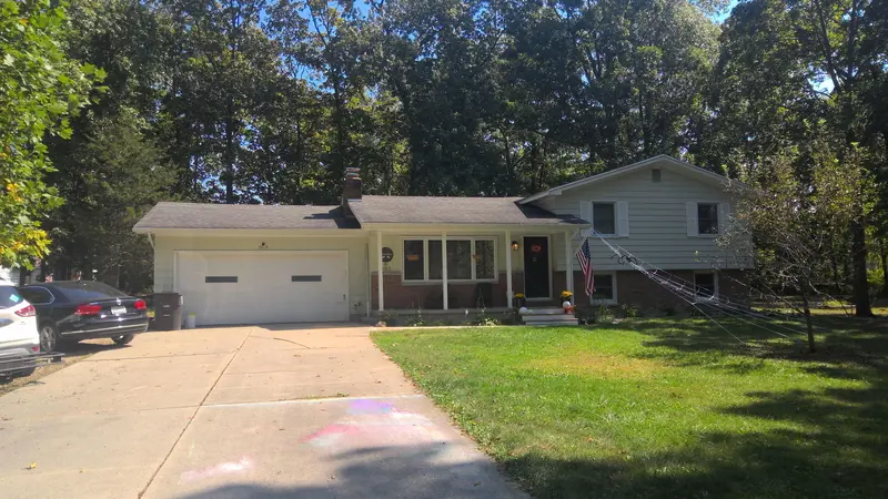 Property photo: 5919 WESTHILLS RD