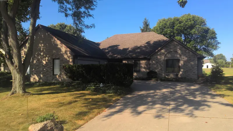 Property photo: 5926 LIBERTY GLADE CT