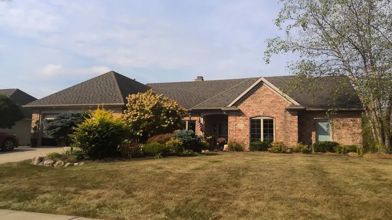 Property photo: 5928 BEAVER CREEK CT