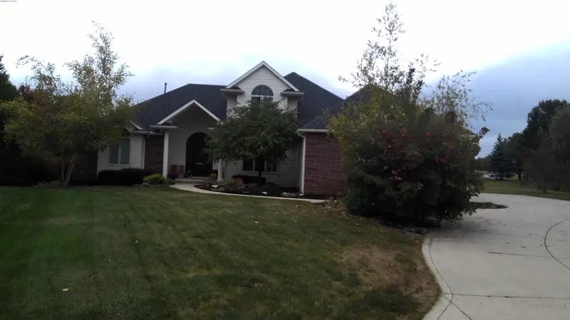 Property photo: 6006 TANGLE CREEK CT