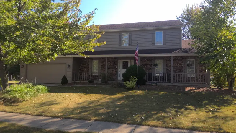 Property photo: 6015 EAGLE CREEK DR