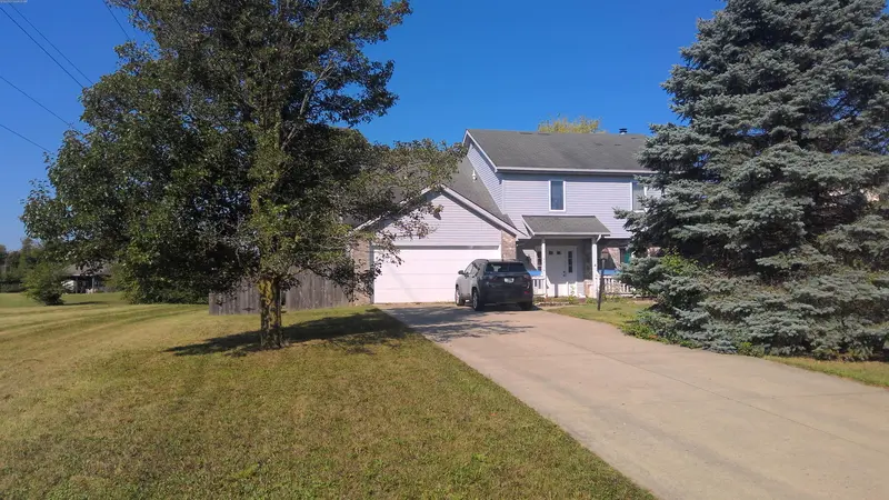 Property photo: 6016 ARBOR TREE CV