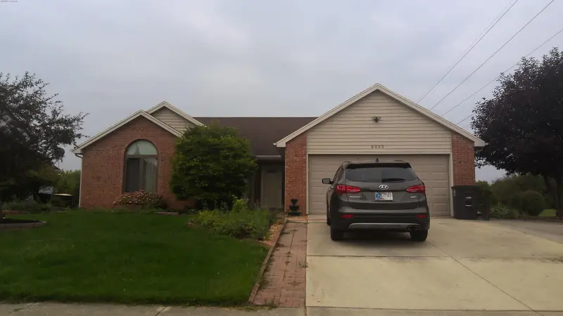 Property photo: 6022 ARBOR TREE CV