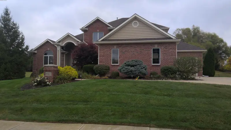 Property photo: 6023 TANGLE CREEK CT