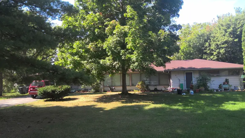 Property photo: 6108 ROLLING HILLS DR