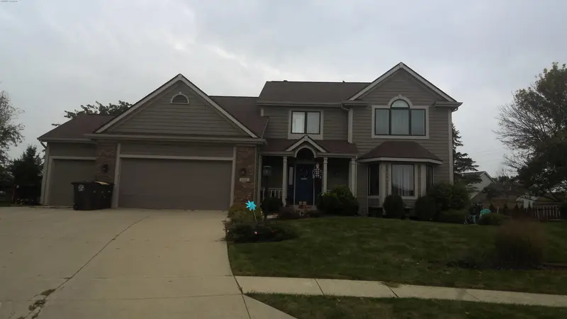 Property photo: 6110 SOUTHAMPTON CT