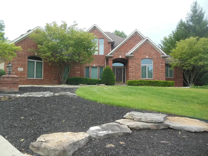 Property photo: 6111 SHADY CREEK CT