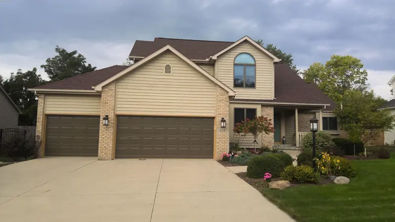 Property photo: 6114 ALMOND BLUFF PASS