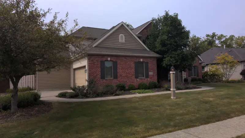 Property photo: 6114 AURORA PL