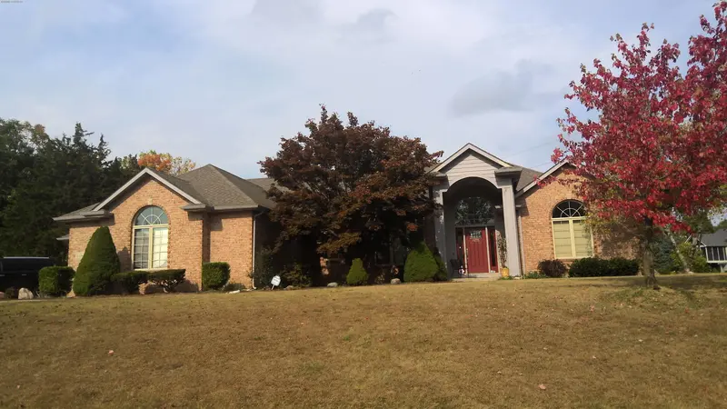 Property photo: 6116 BEAVER CREEK CT