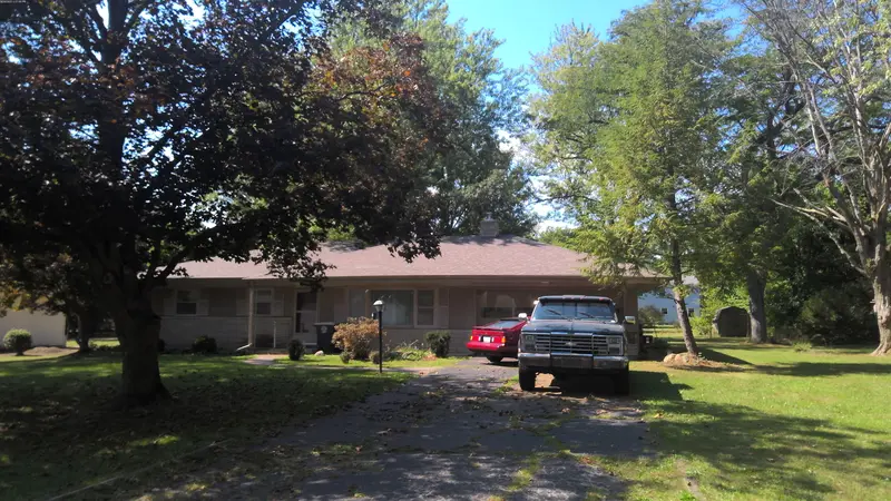 Property photo: 6116 ROLLING HILLS DR