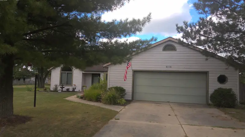 Property photo: 6116 SHADOW RIDGE PL