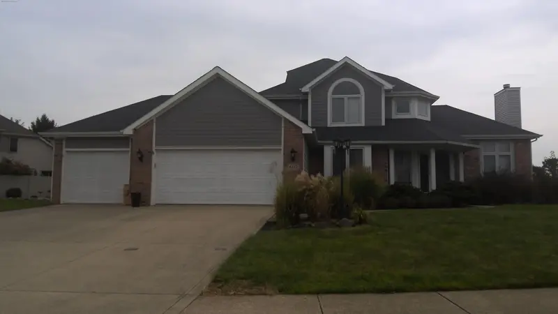 Property photo: 6117 WATERSIDE DR