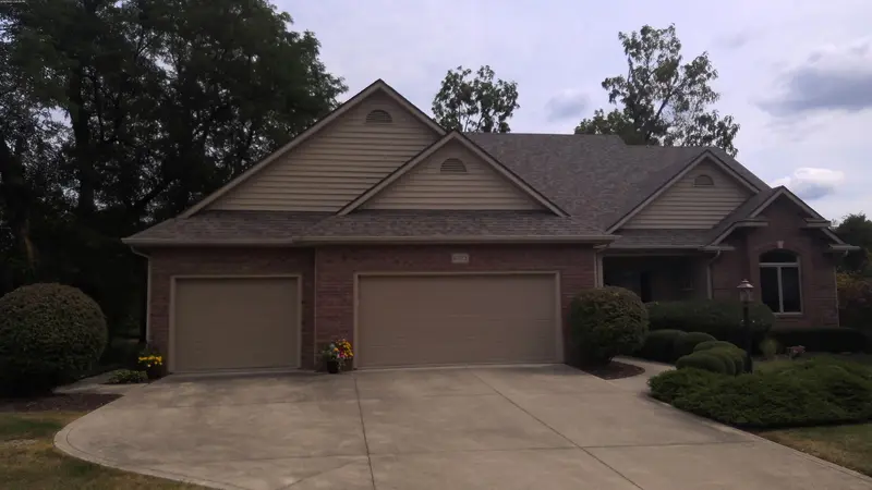 Property photo: 6123 AURORA PL