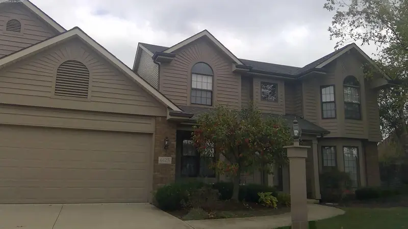 Property photo: 6125 WATERSIDE DR