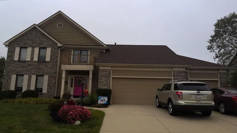 Property photo: 6126 SOUTHAMPTON CT