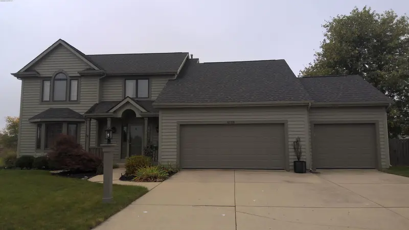 Property photo: 6128 WATERSIDE DR