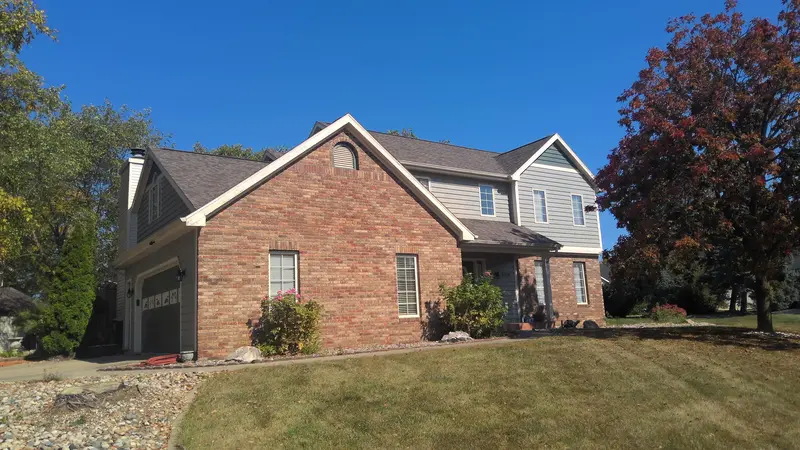 Property photo: 6134 EAGLE CREEK DR