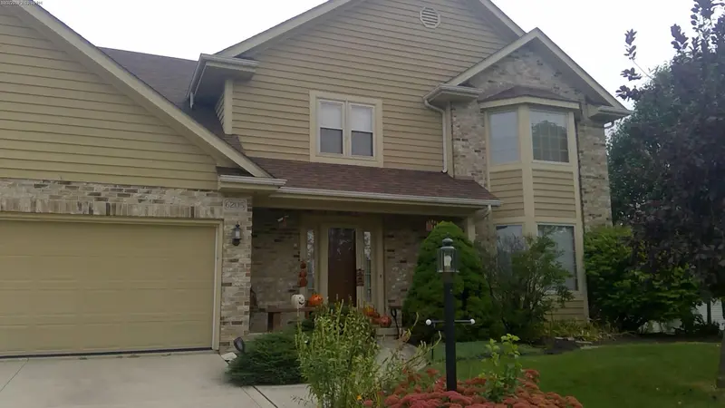 Property photo: 6205 WATERSIDE DR